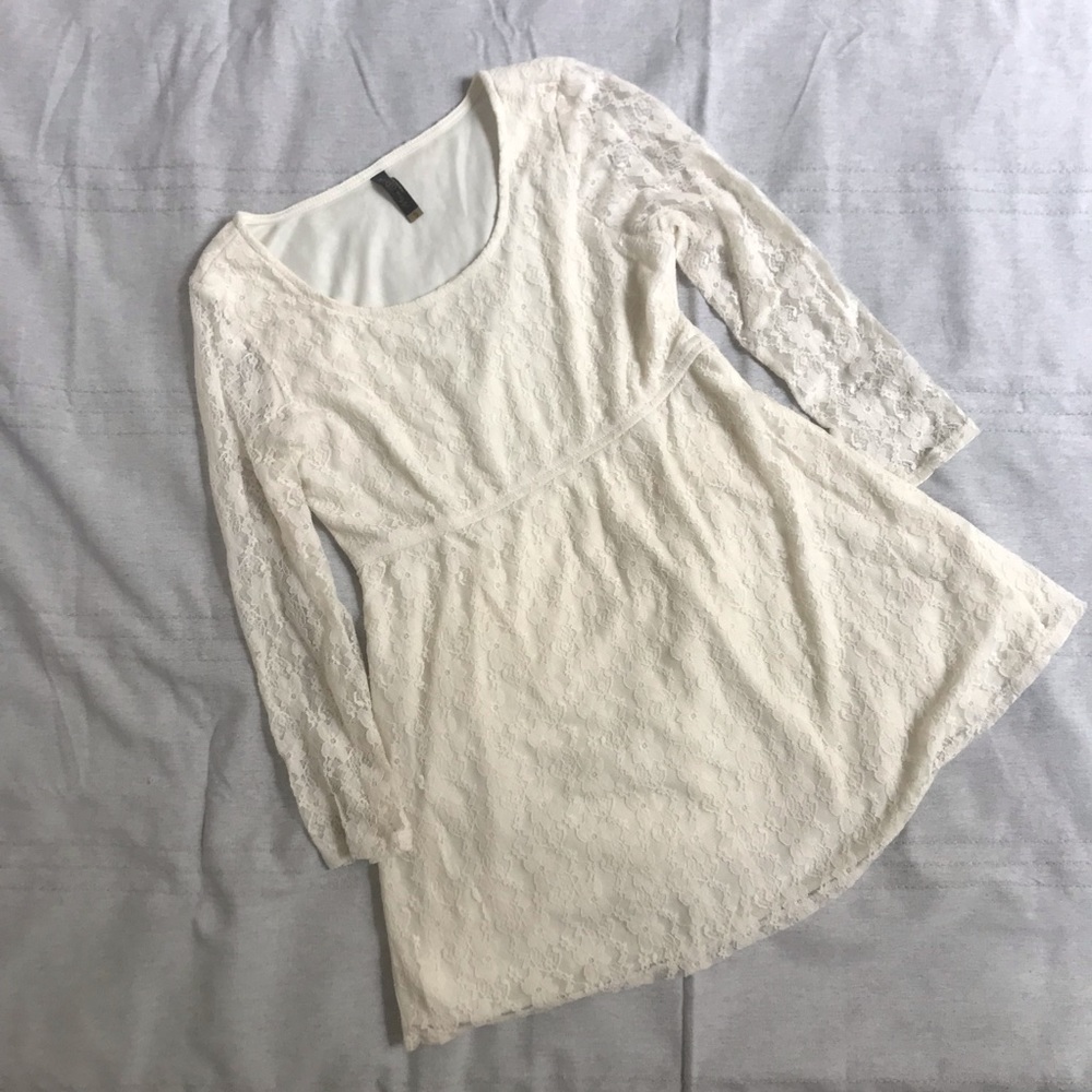 Cream lace maternity blouse size S